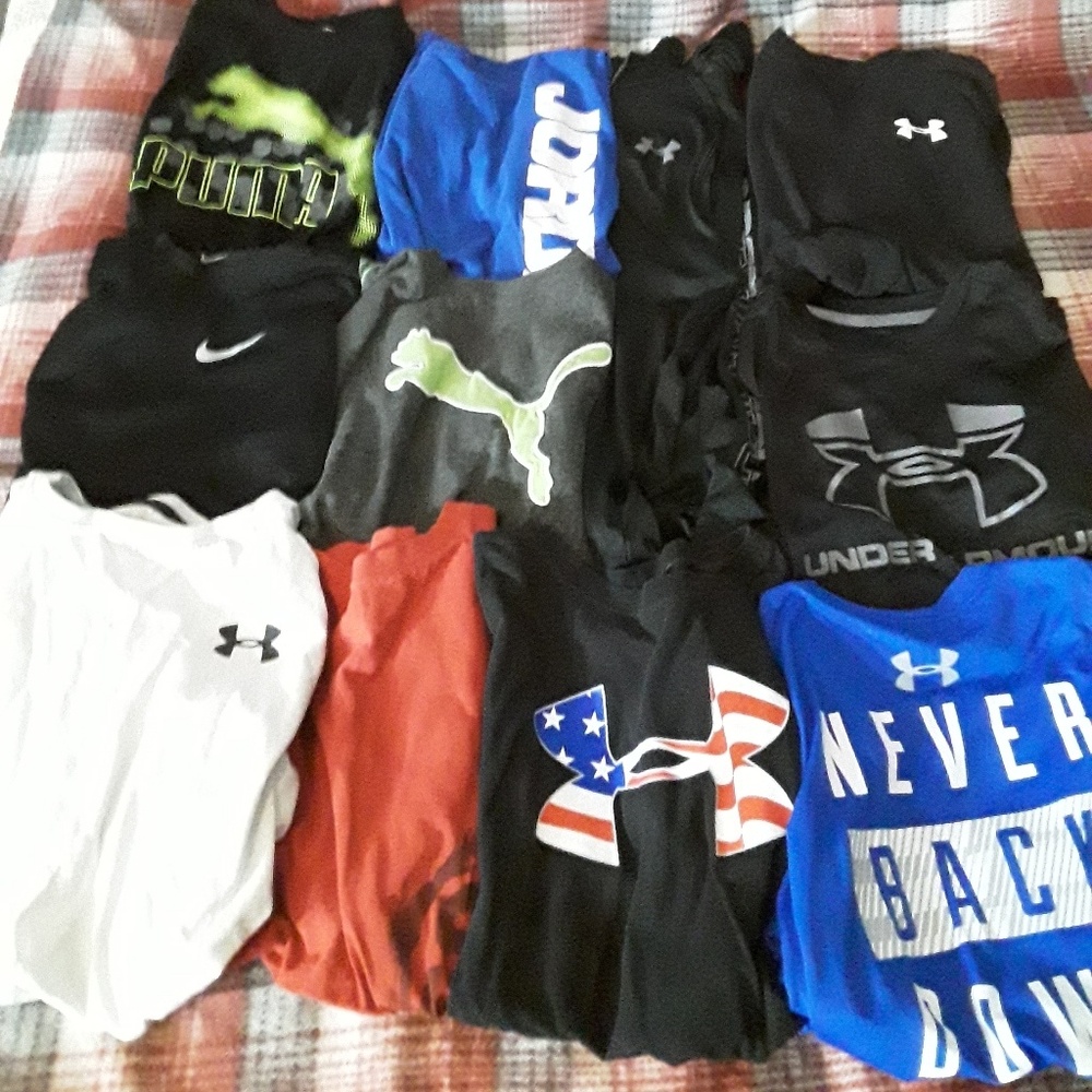 Boy's shirt lot, size medium. Excellent condition